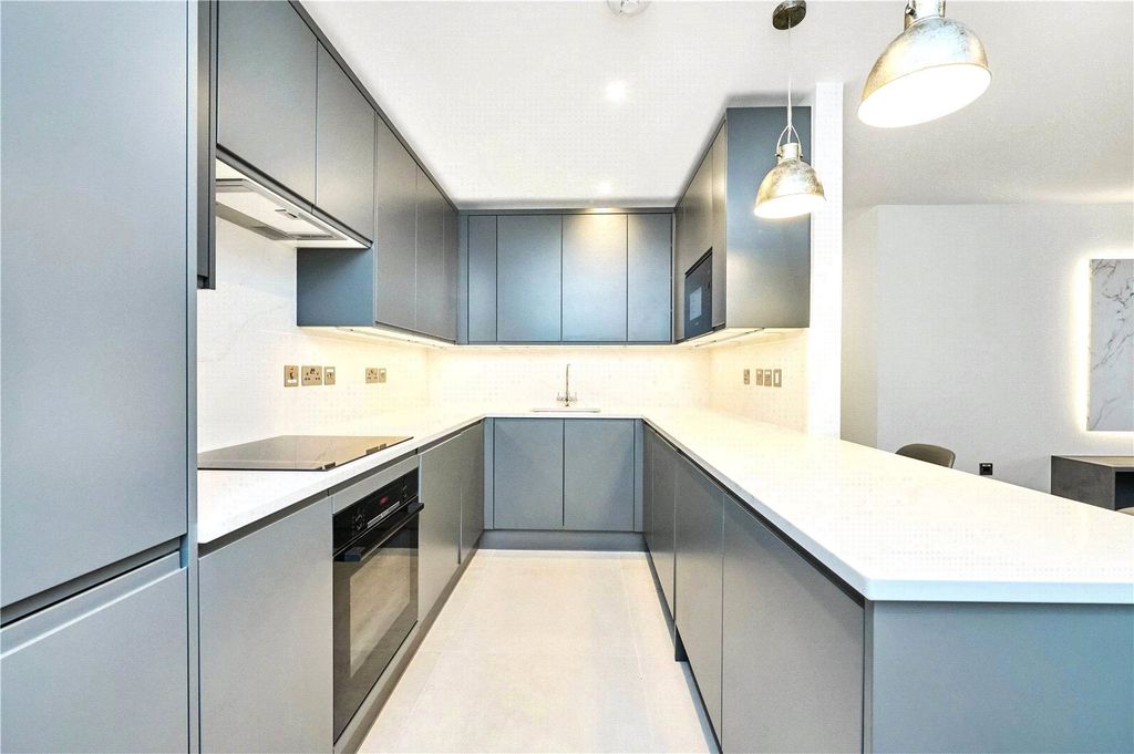 Property photo 2 of 9 Picture No. 19