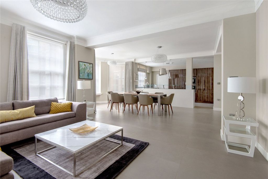 Property photo 2 of 26 Front