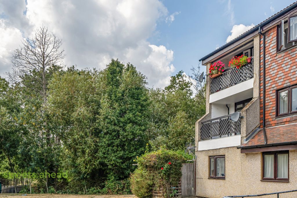 Property photo 1 of 22 468Bfb52-Adf0-423...