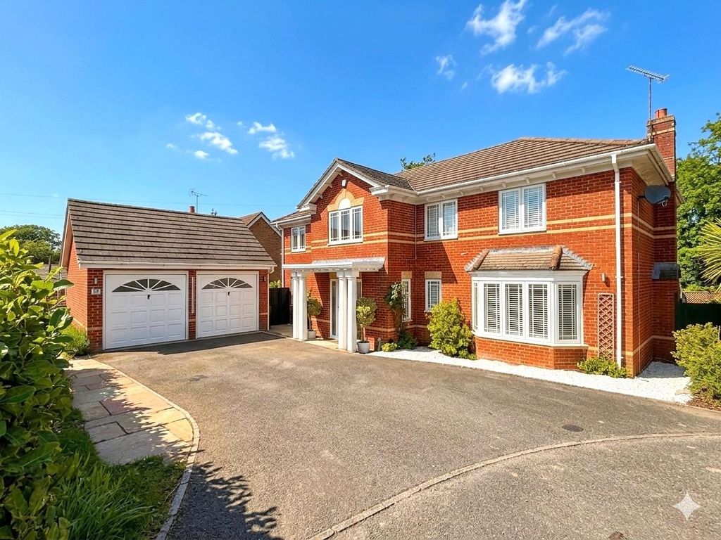 Property photo 1 of 18 Gemini_Generated_Image_Winwwfwinwwfwinw.Jpg