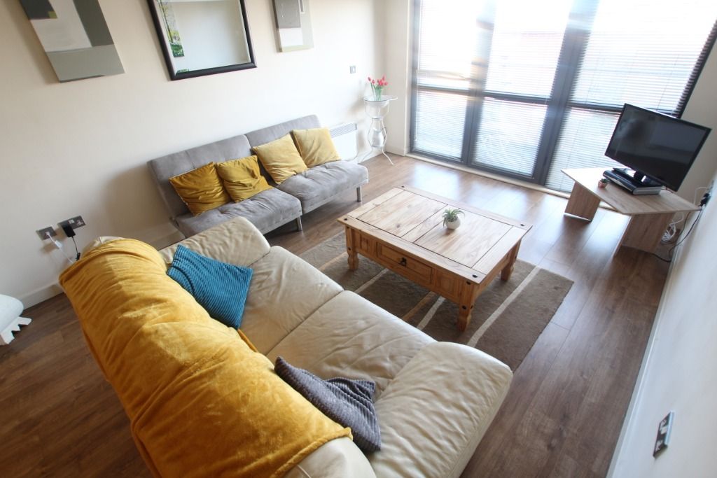 Property photo 2 of 12
