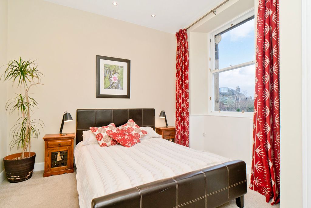 Additional image 17 of 3 bed flat for saleMerchiston Crescent, Edinburgh EH10