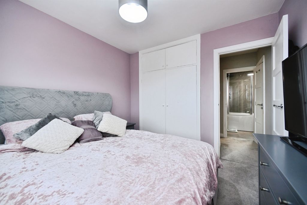 Additional image 15 of 1 bed flat for saleGorham Way, Telscombe Cliffs, Peacehaven BN10
