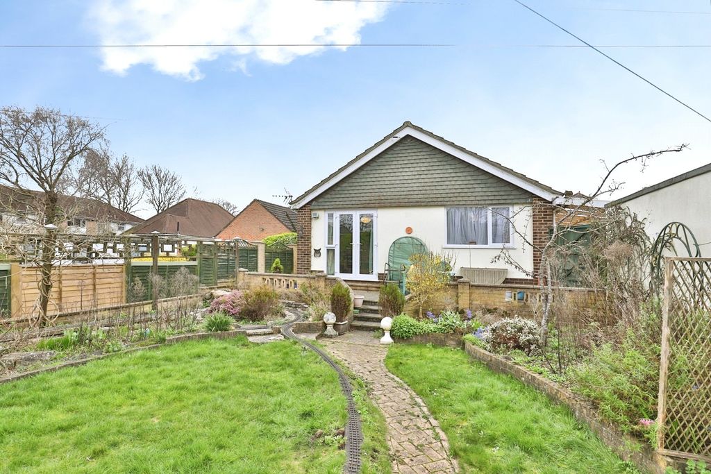 Property photo 2 of 23 Pbox-Img.Jpg