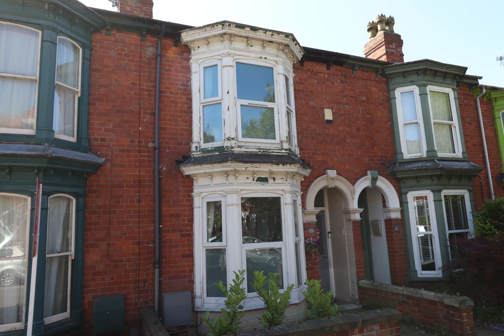 Property photo 1 of 7