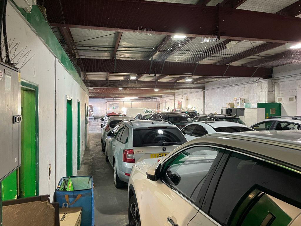 Property photo 3 of 3 Image 3