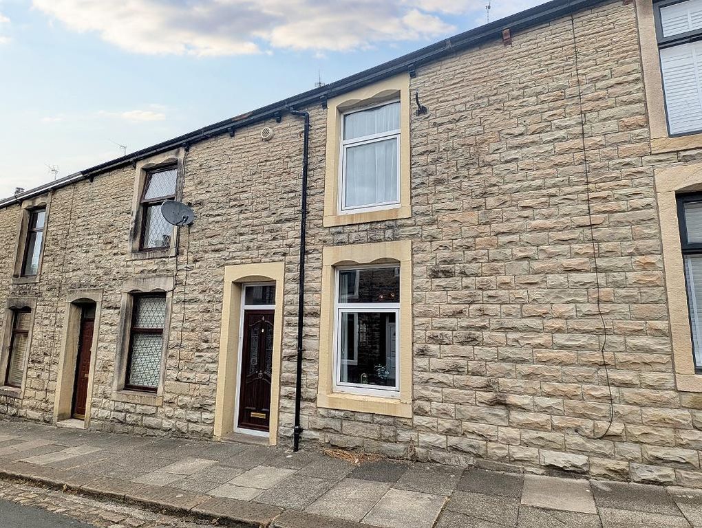 Grafton Street, Clitheroe BB7, 2 bed terraced house for sale, £144,950 ...