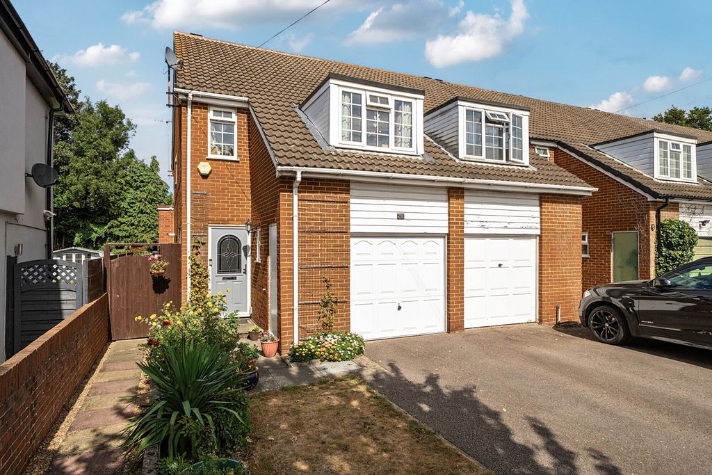 Property photo 1 of 20 1511418-17-6A8c4A...