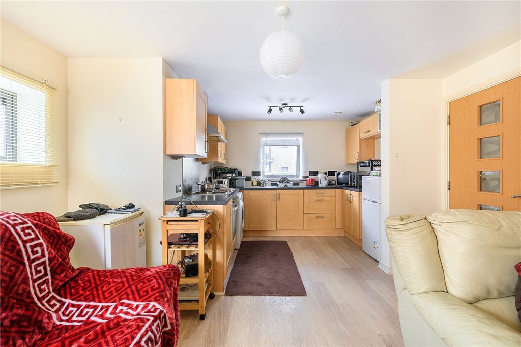 Property photo 3 of 14 Picture No. 04