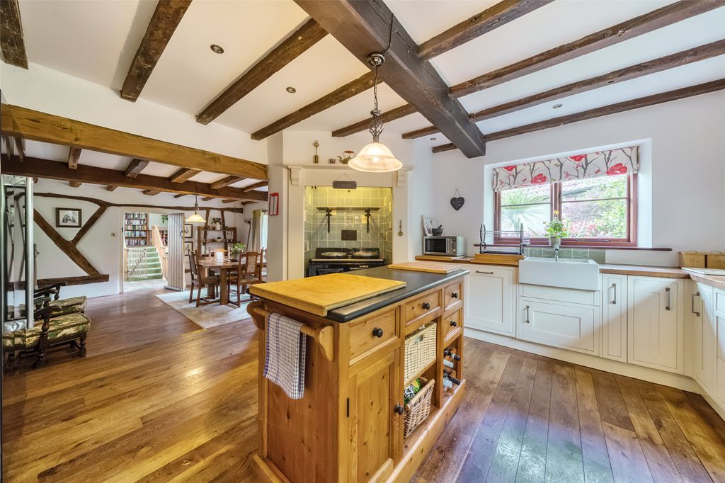 Property photo 3 of 58 Picture No. 13