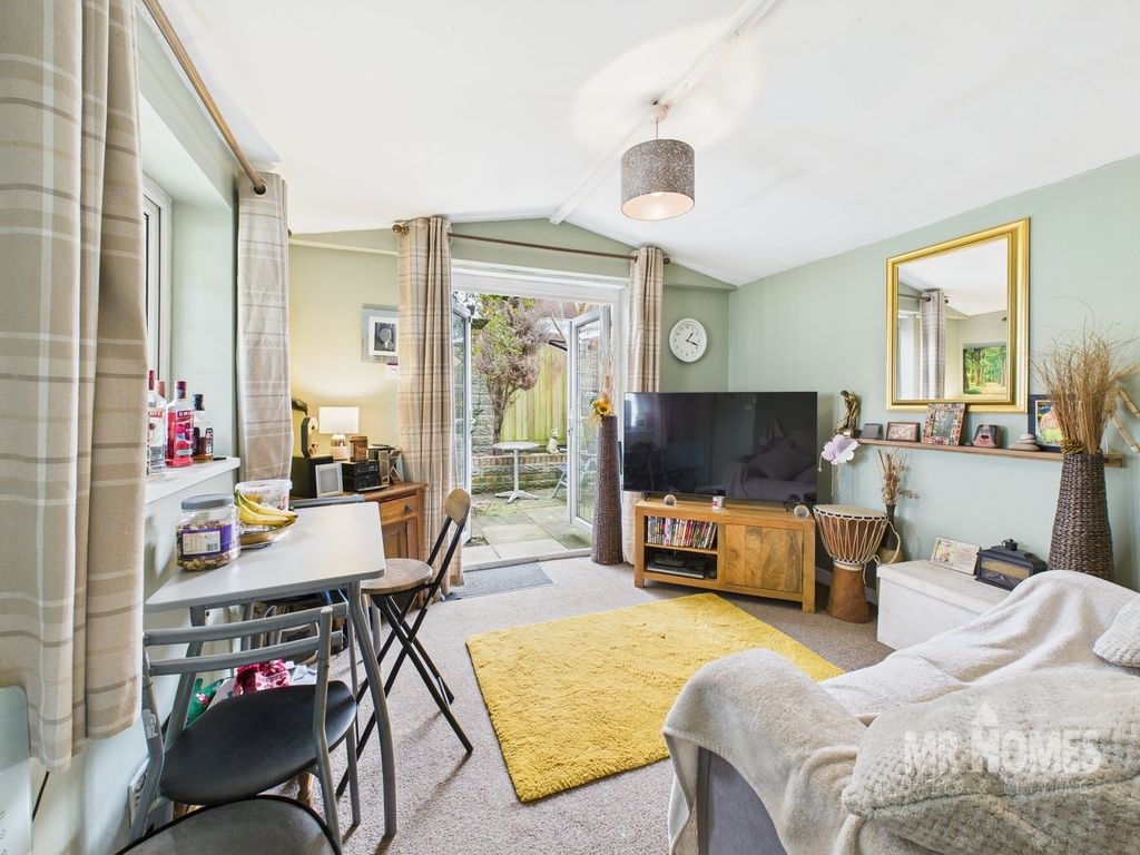 Property photo 3 of 45