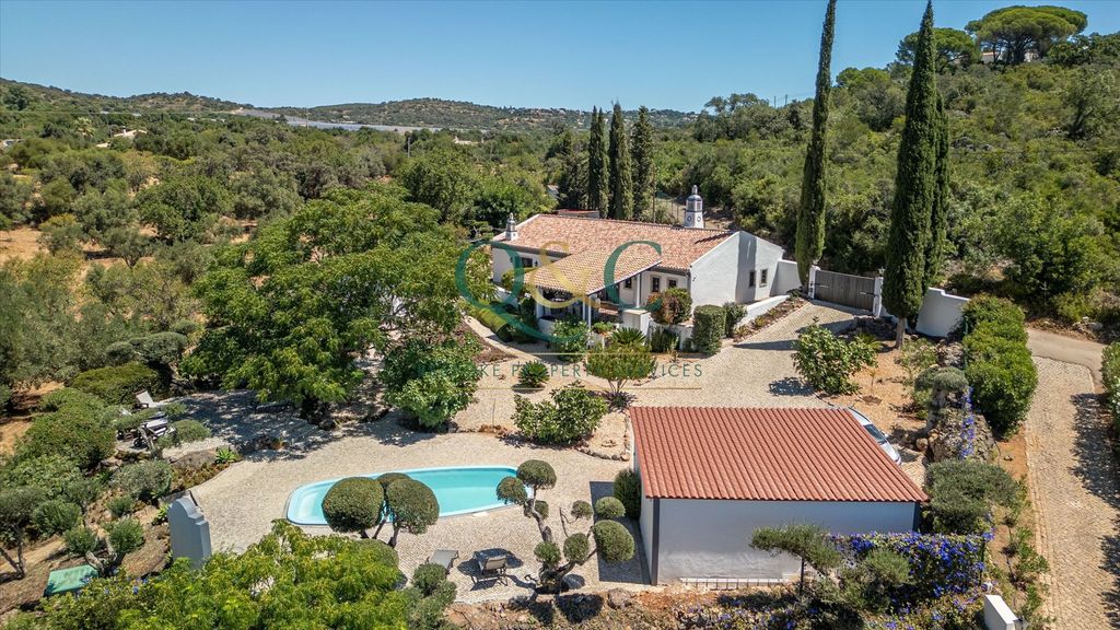 Property photo 1 of 32 A Beautifully Restored Portuguese Quinta In The Heart Of The Central Algarve: Where Traditional Meets Tomorrow