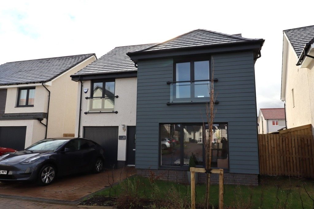 Property photo 1 of 35