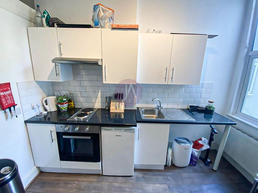 Property photo 3 of 10 Picture No. 11