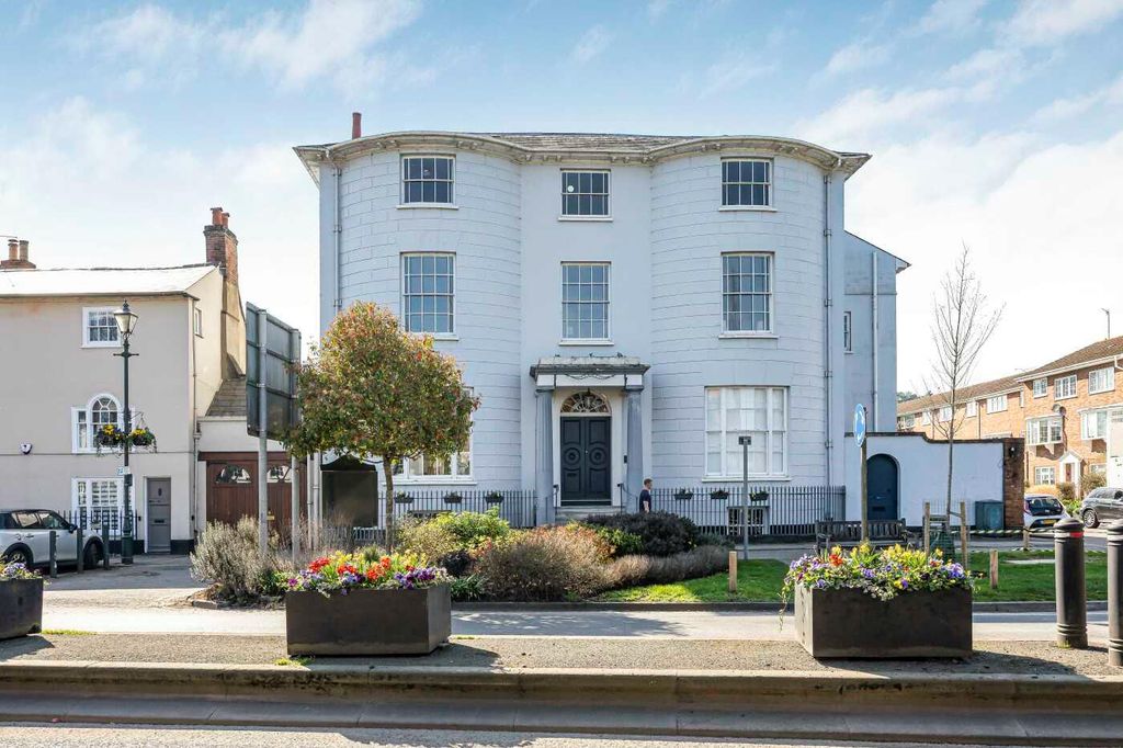 Property photo 1 of 27 Image