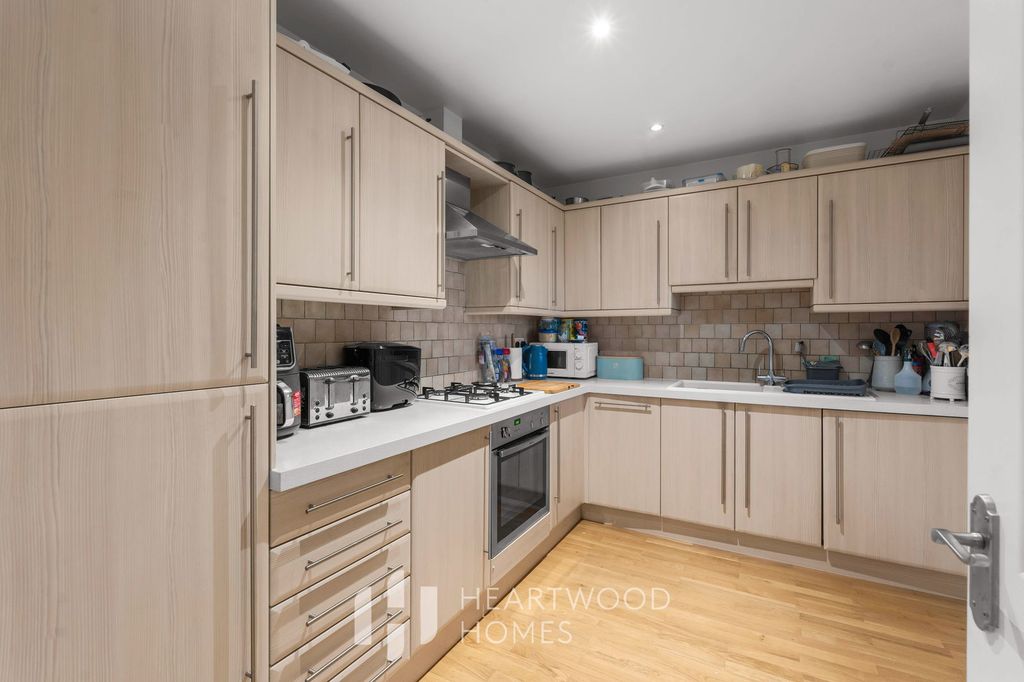 Property photo 2 of 15