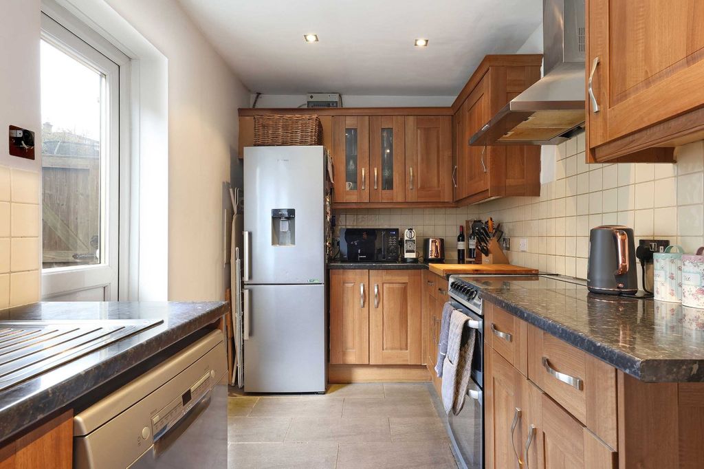 Property photo 3 of 12 Picture No. 12