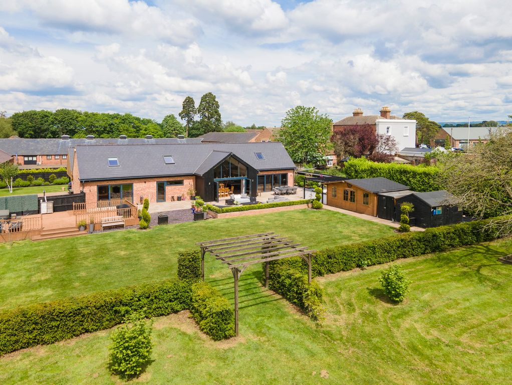 Property photo 1 of 37