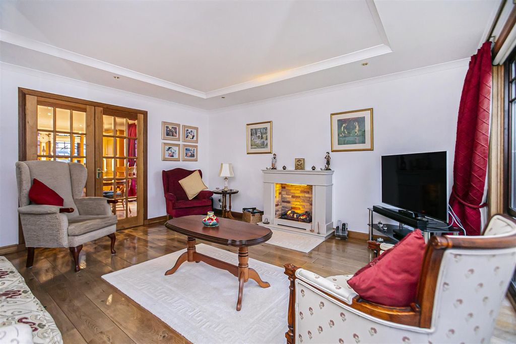 Property photo 3 of 61 Property Image 3