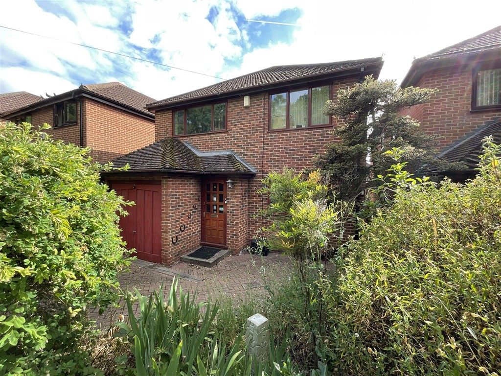 Property photo 2 of 2 Front