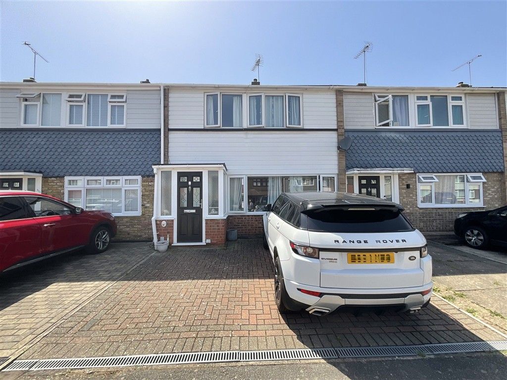 Property photo 1 of 11 Front