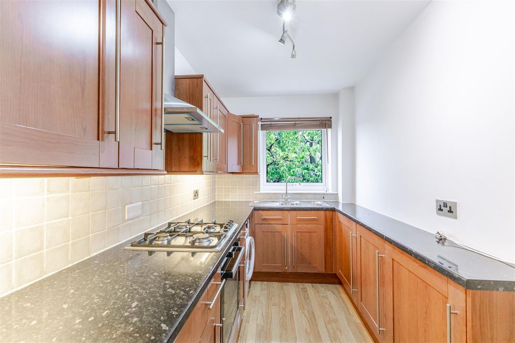 Property photo 3 of 16 Kitchen 1.Jpg