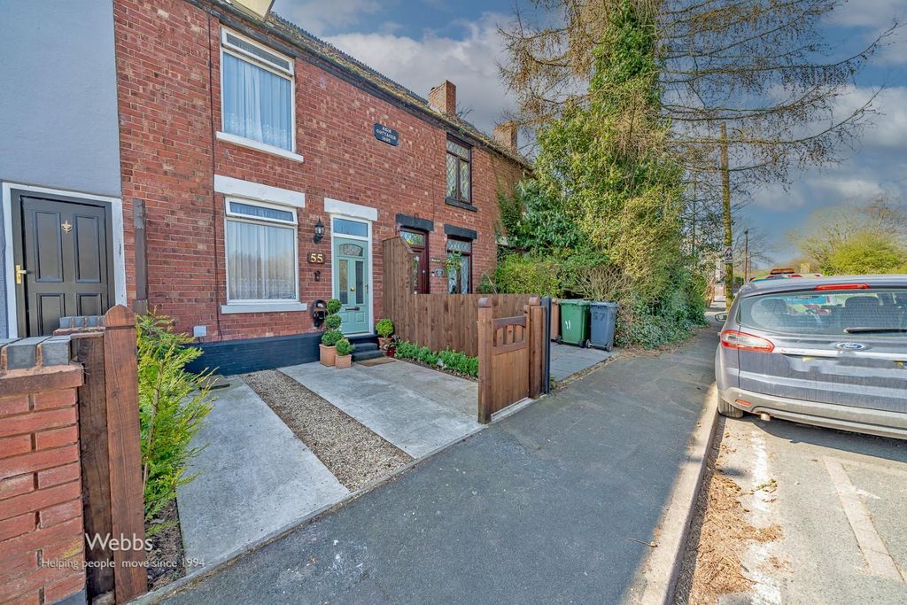 Property photo 1 of 29 Â© Webbs Estate Agents Â© (64 Of 153).Jpg