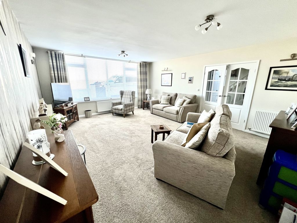 Property photo 2 of 18 Img_7017