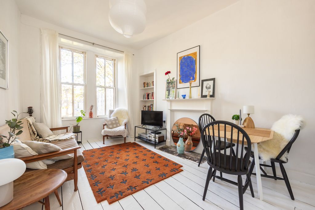 Property photo 2 of 15 Property Image 2