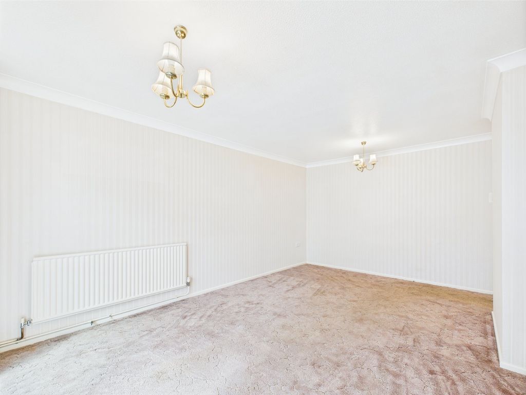 Property photo 2 of 10 Picture No. 11