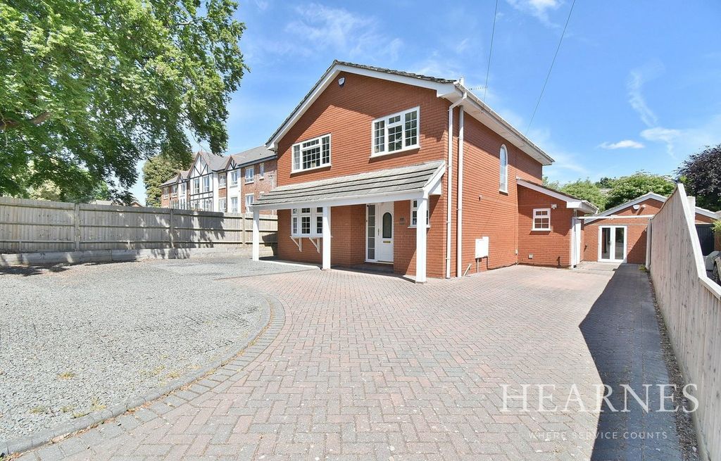 Property photo 1 of 22