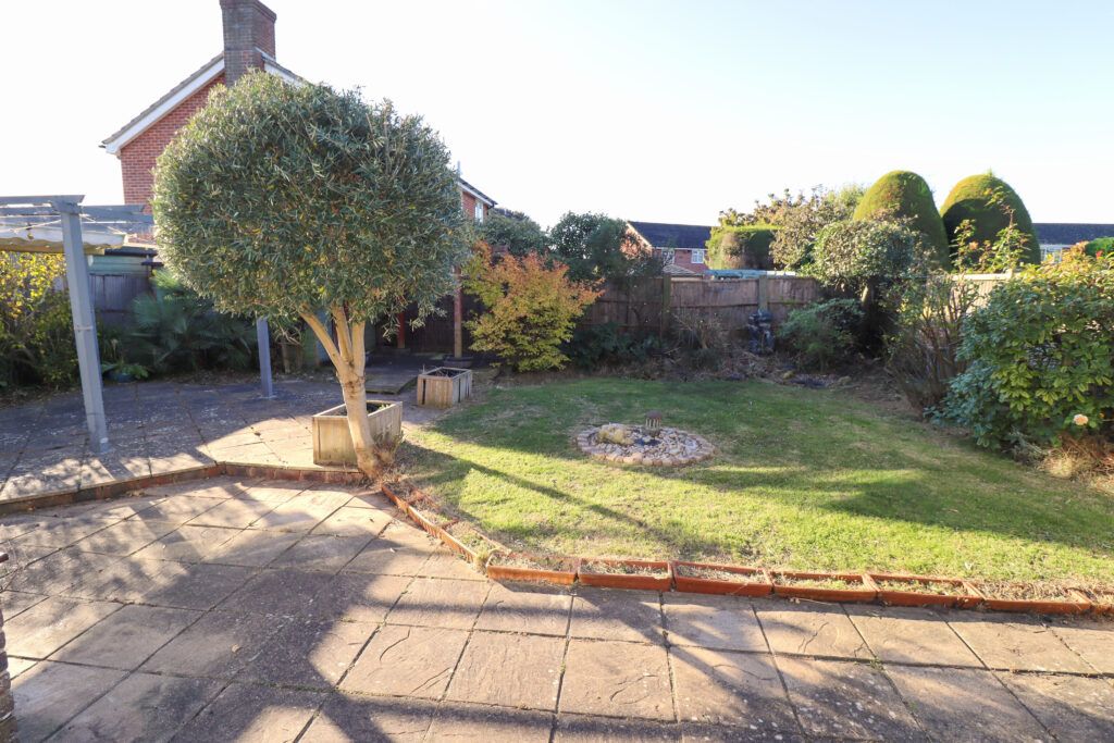 Property photo 2 of 16