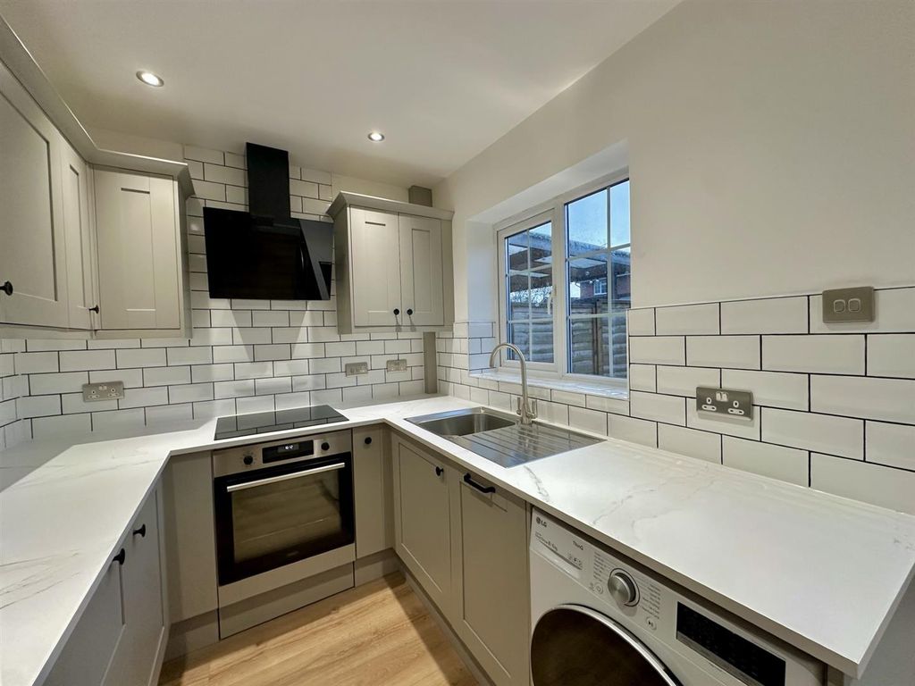 Property photo 2 of 12 2.Jpg