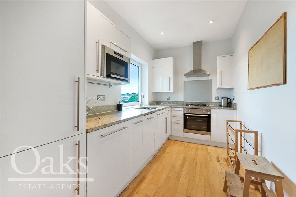 Property photo 3 of 11 Picture No. 04