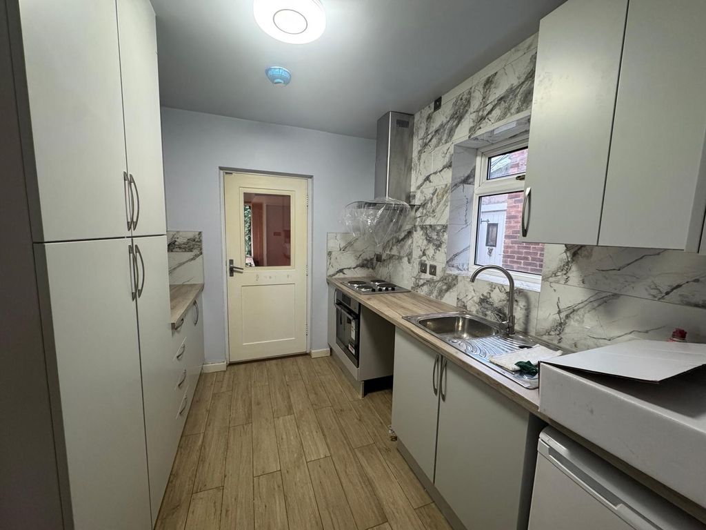 Property photo 2 of 11 View