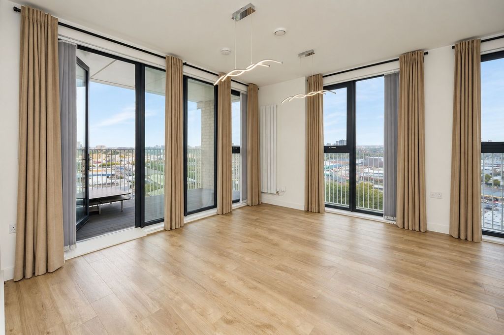 Property photo 1 of 12 Open Plan Living Area