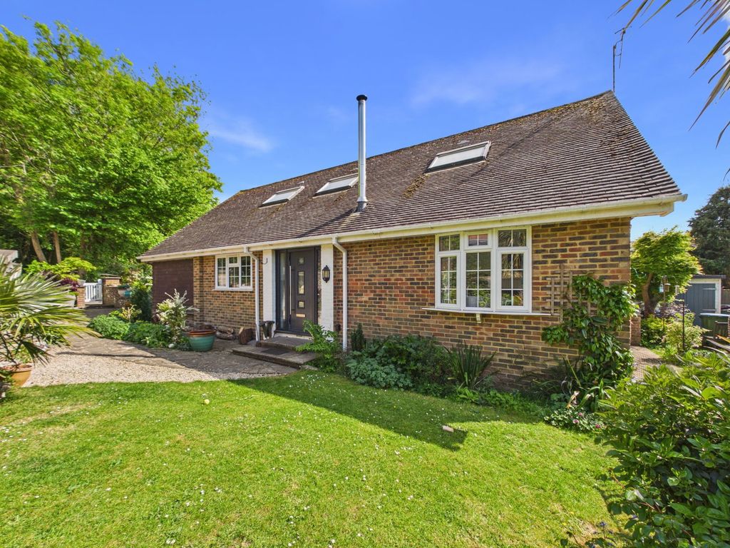 Property photo 1 of 33