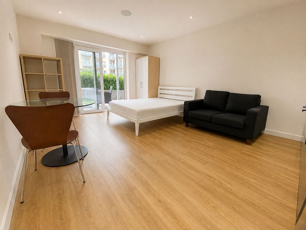 Property photo 3 of 9