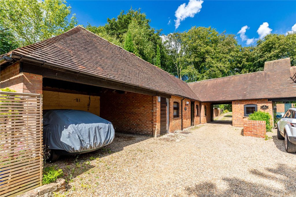 Property photo 3 of 19 Picture No. 22
