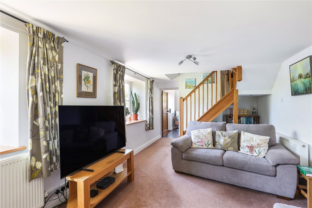 Property photo 3 of 29 Picture No. 05