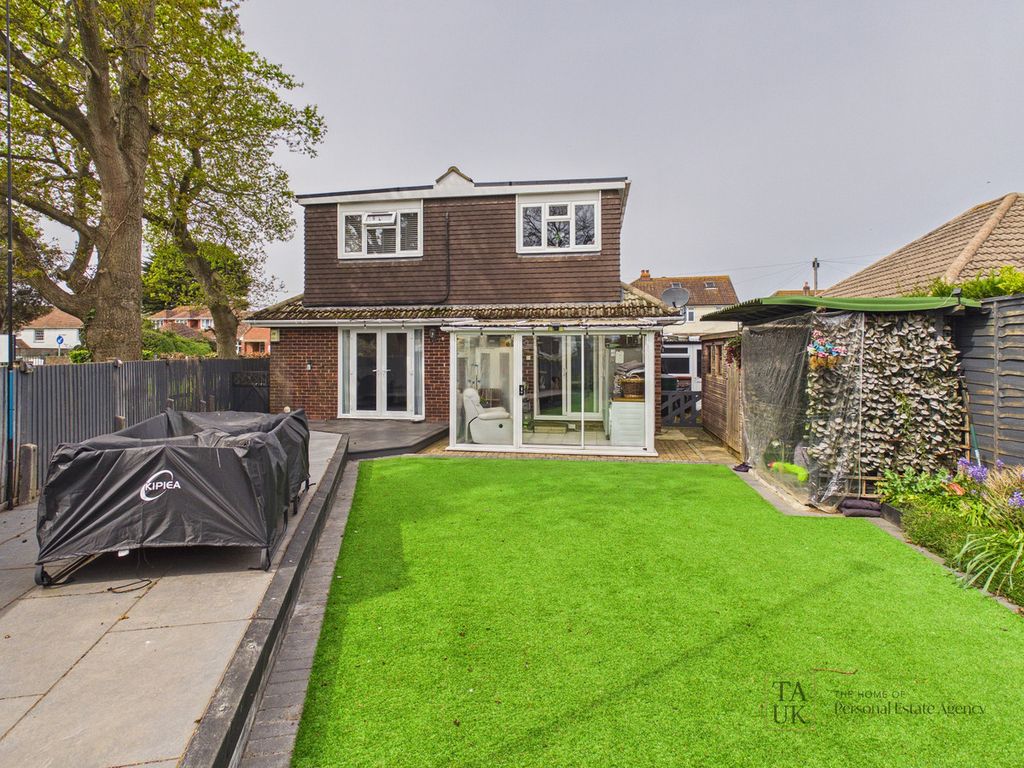 Property photo 2 of 34