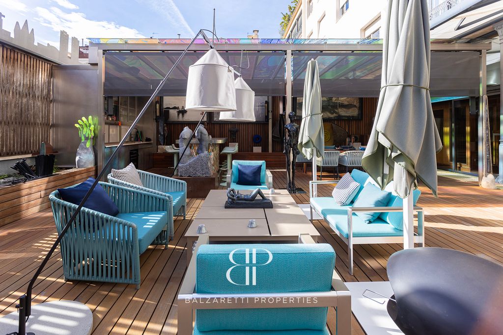 Property photo 3 of 55