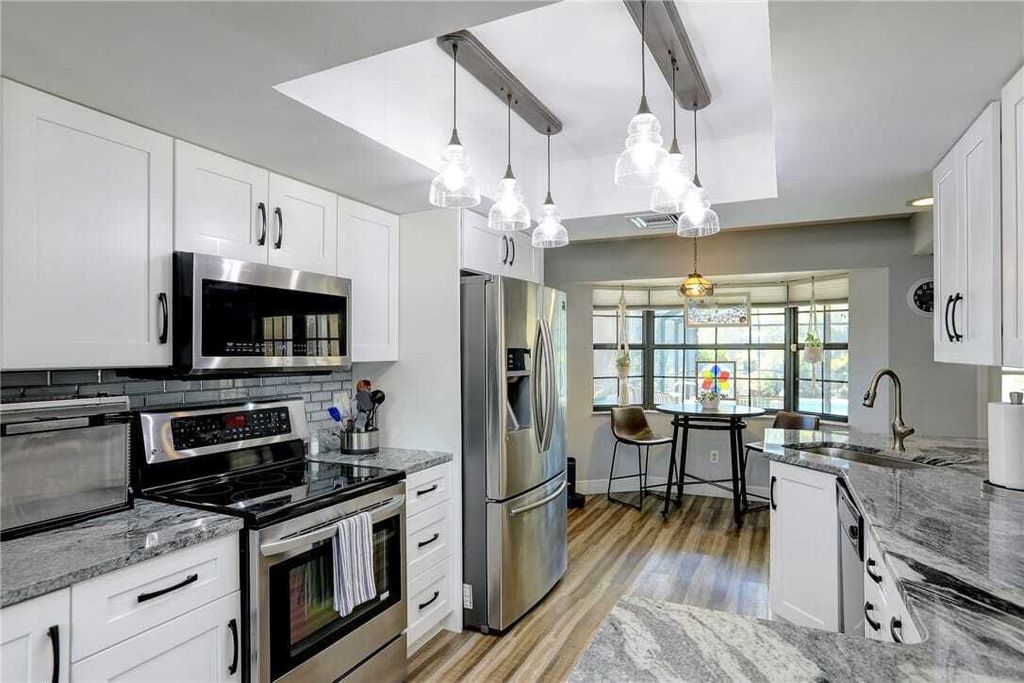 Property photo 3 of 30 <Alttext/>