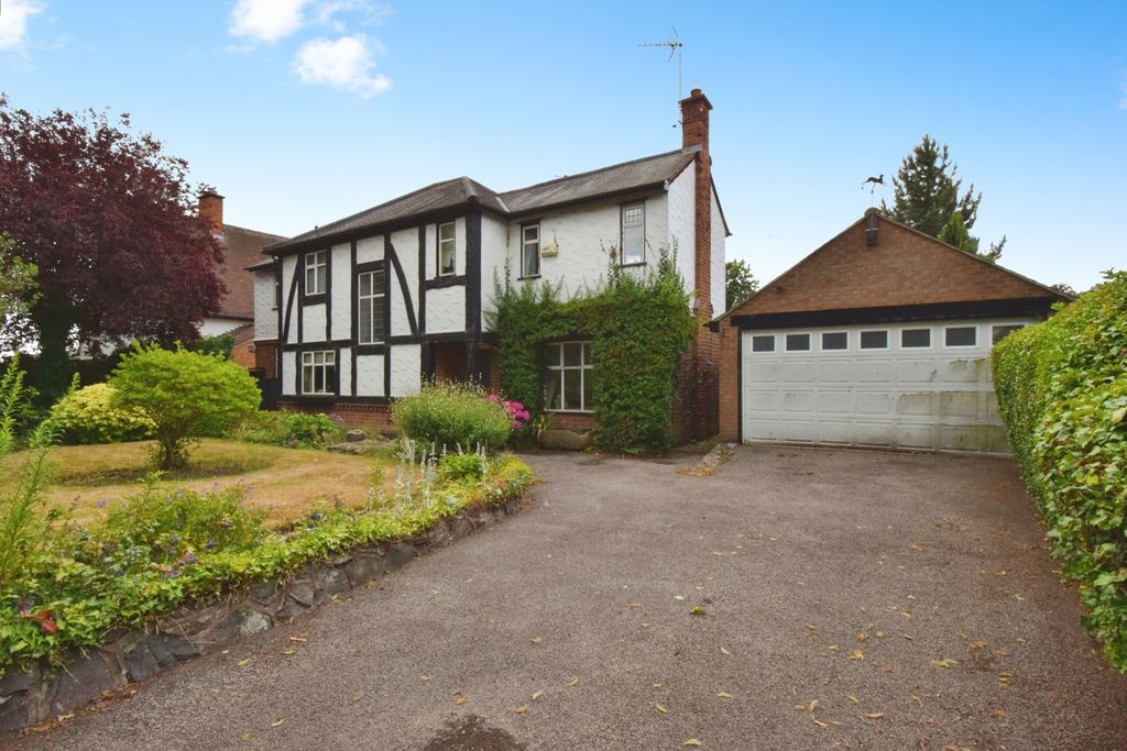 Property photo 2 of 17 Photo