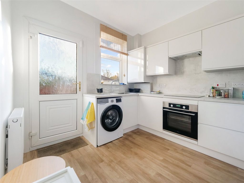 Property photo 3 of 19 Picture No. 07