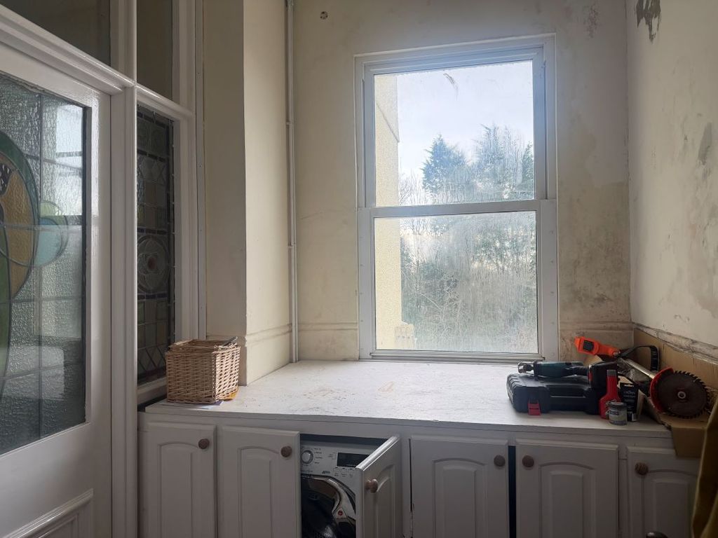 Property photo 2 of 57