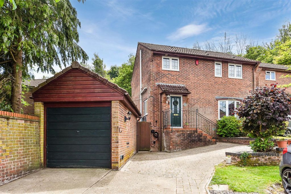 Property photo 1 of 24 Sketch_Ph5_6052941.Jpg