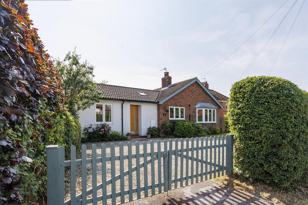 Property photo 1 of 45 The_Roserey__14.Jpg
