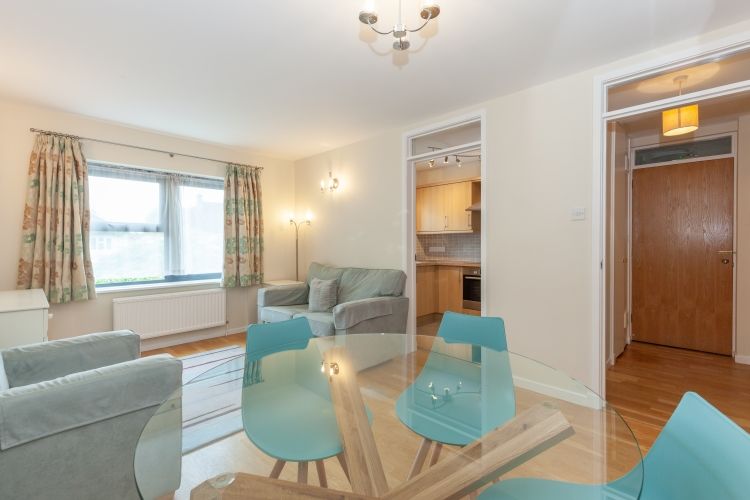 Property photo 1 of 9 194830