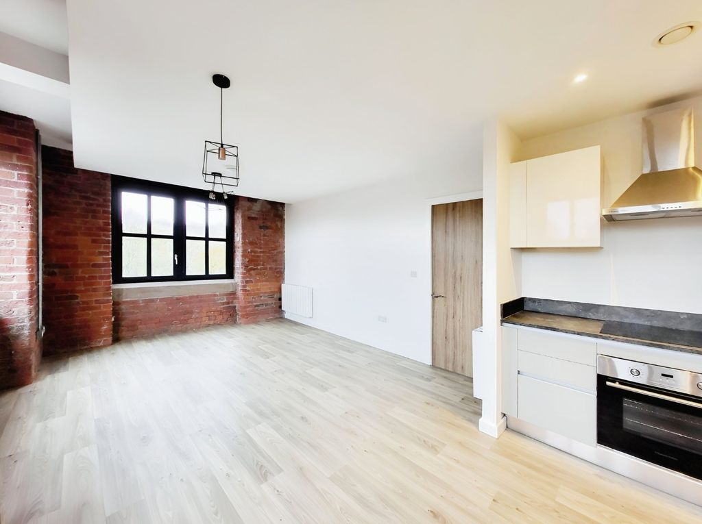 Property photo 3 of 15 Picture No. 23